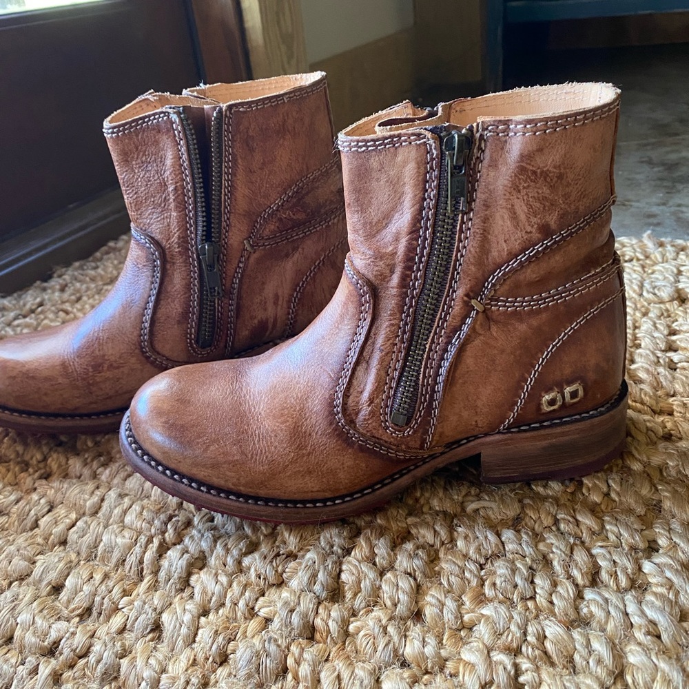 Bed stu never worn ankle booties